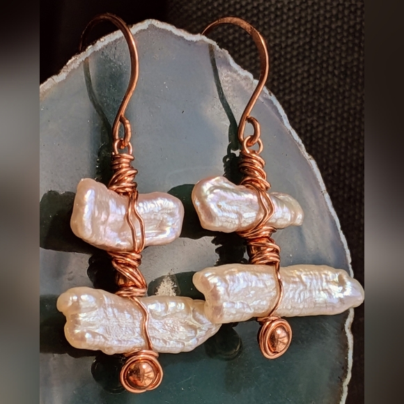 Biwa Pearl Earrings Artisan Copper Wrap Lightweight Coastal Style - Picture 11 of 14